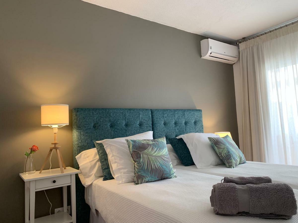 Nuevo Y Lujoso Apartamento En Marbella Centro A Pie De Playa 625 Buitenkant foto